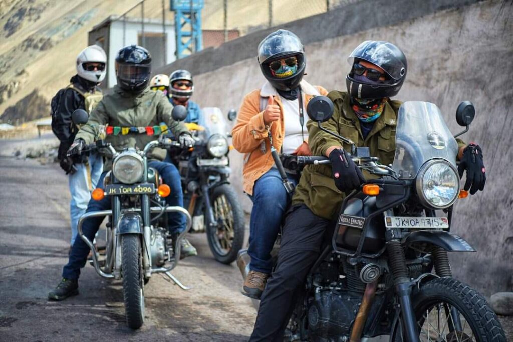 “Conquering the Himalayas: A Bike Ride Adventure in Ladakh”