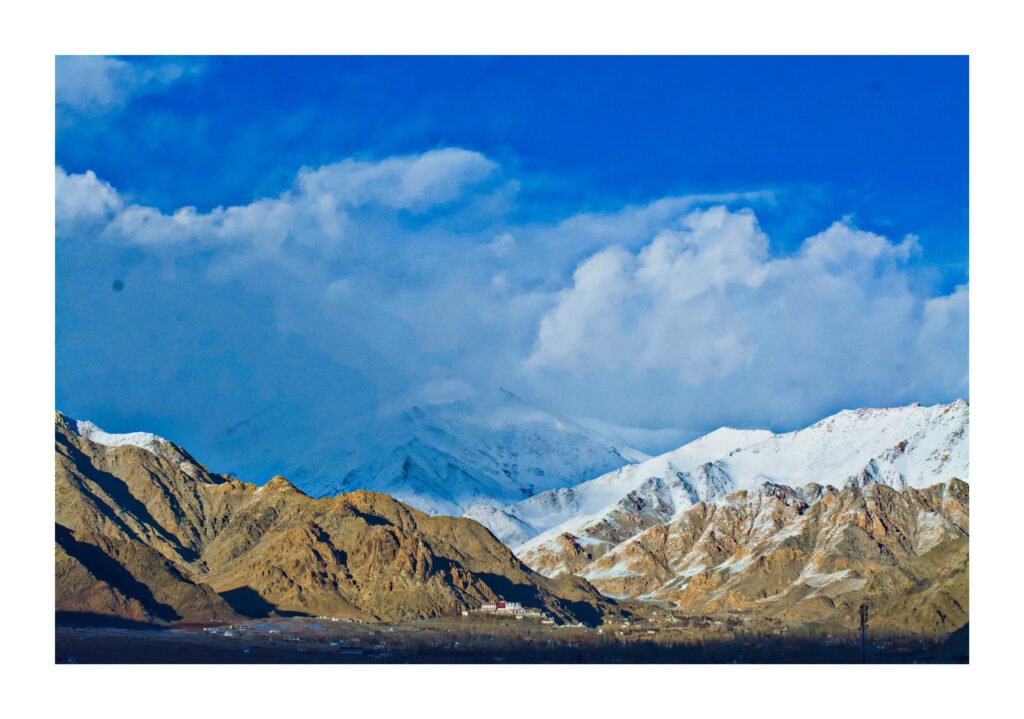 The Best Time to Visit Ladakh: Exploring the Beauty of the Himalayas.